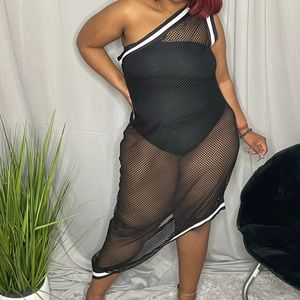 Beach/pool black cover up